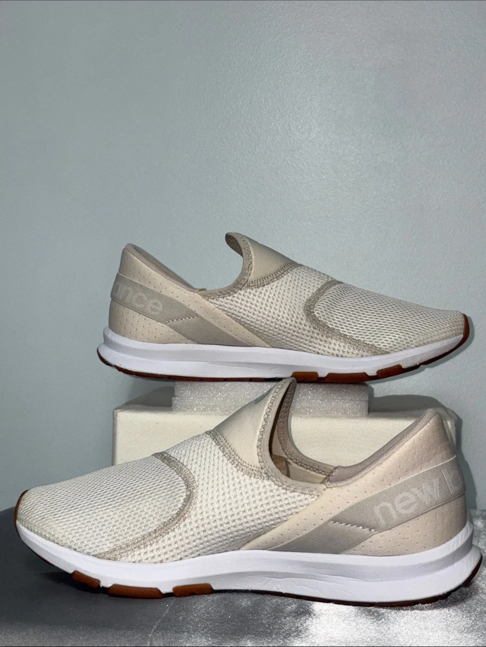 New Balance Women’s FuelCore Nergize Slip-on Beige Sneakers   Size 9